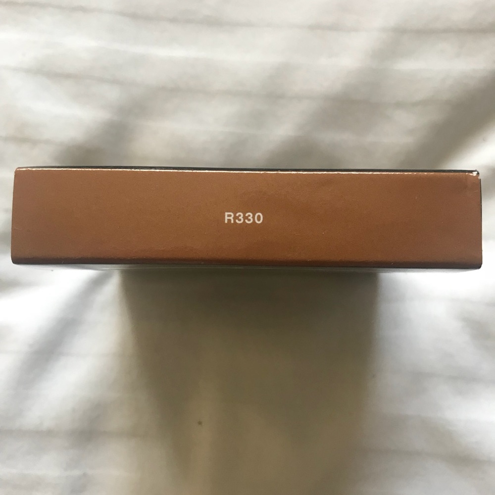 Bare Minerals Ready Foundation in R330